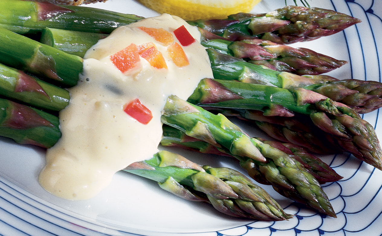 Asparagus with Mustard Sauce